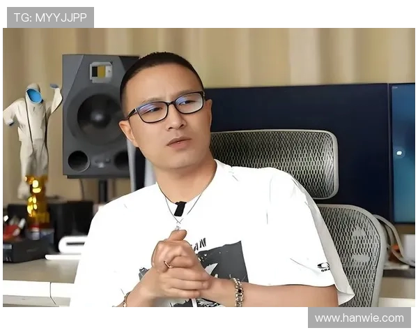 专属直升机当座驾?亚马尔女友空中接送甜齁全网